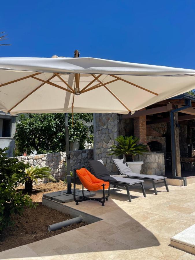 Apartman Sara Bar Esterno foto