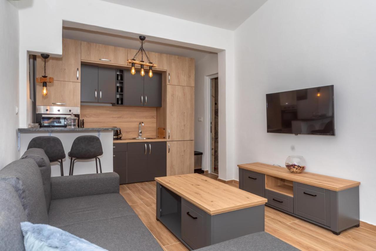 Apartman Sara Bar Esterno foto