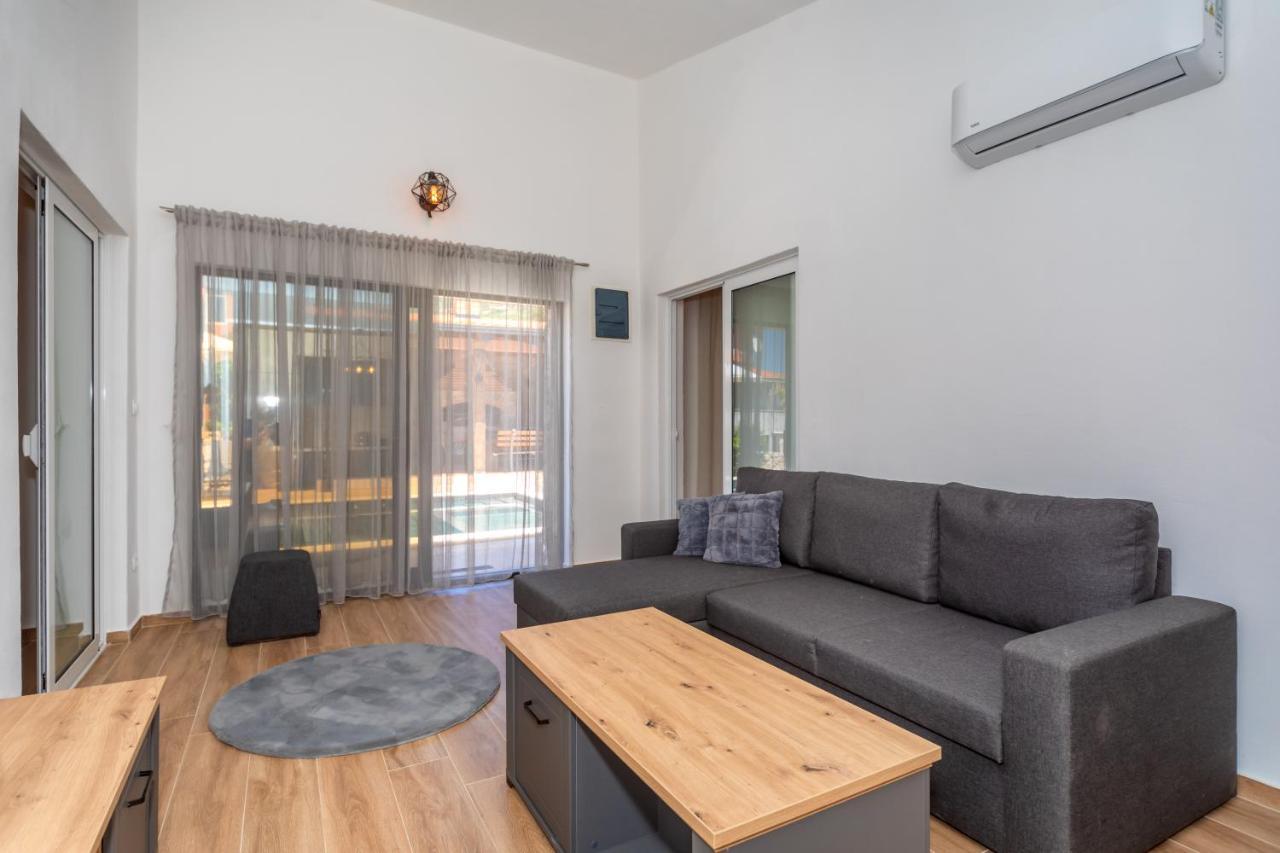 Apartman Sara Bar Esterno foto