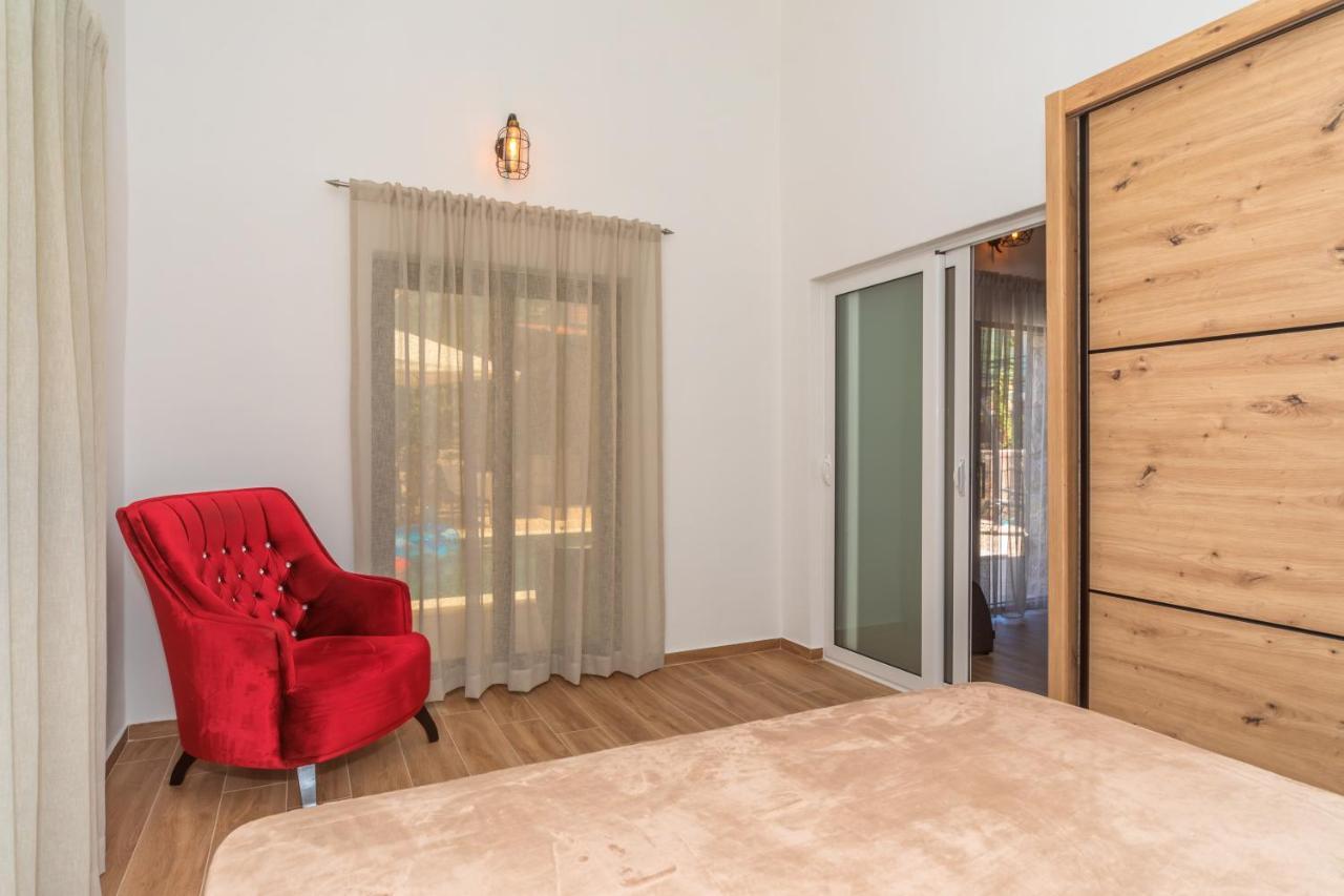 Apartman Sara Bar Esterno foto