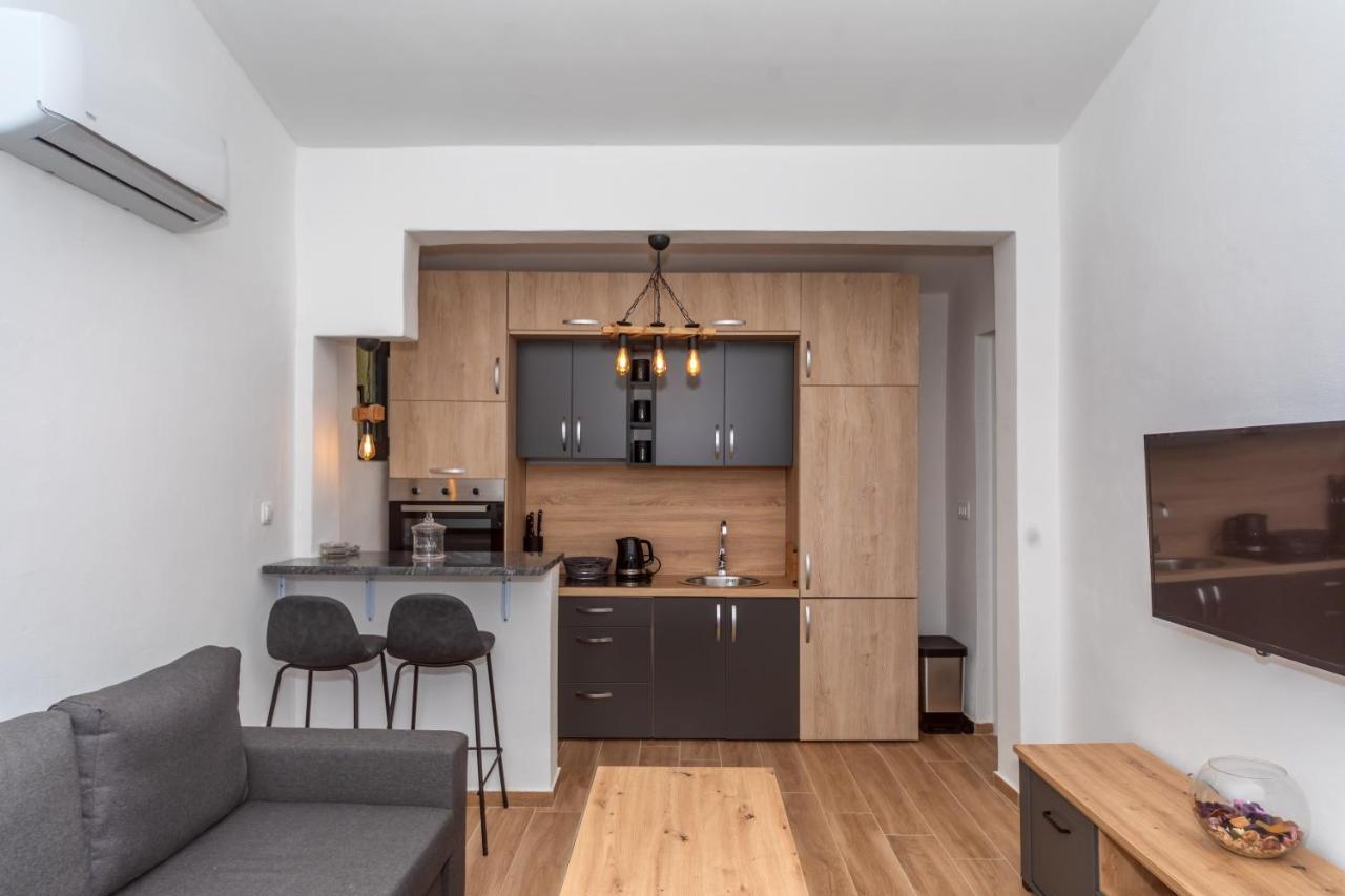 Apartman Sara Bar Esterno foto